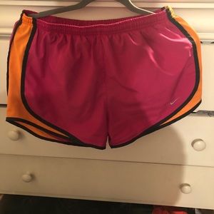 Nike women’s shorts